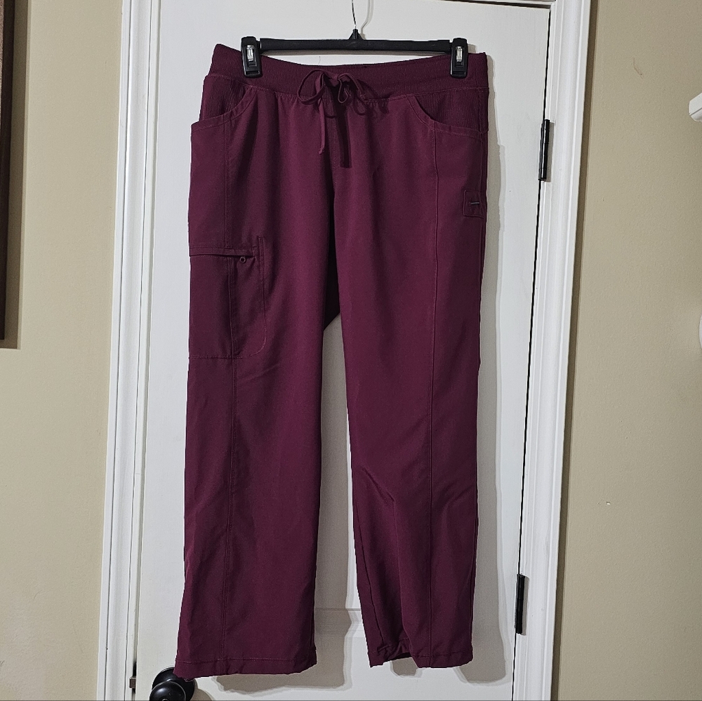 NWOT  CHEROKEE WINE COLORED SCRUB PANTS